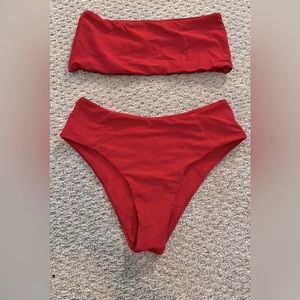 Cute bathingsuits! Bikinis…most high waisted